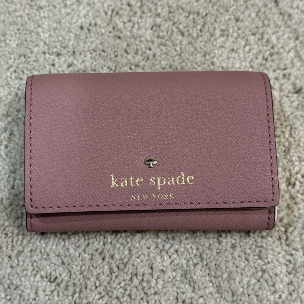 Kate Spade Beige and Pink Cardholder - Excellent Condition
